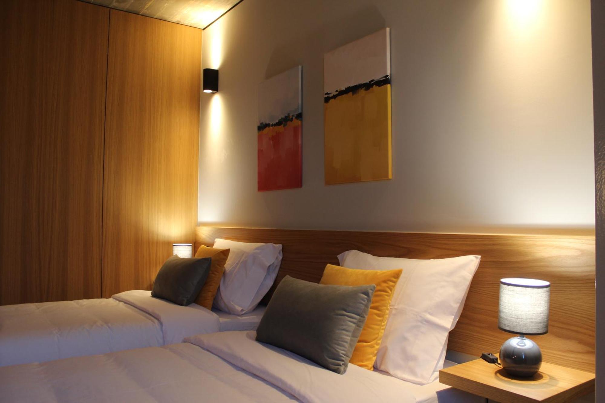 Fervenca Apartments ヴィラ・ノヴァ・デ・ガイア 部屋 写真
